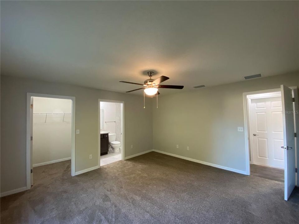 For Rent: $1,675 (3 beds, 2 baths, 1352 Square Feet)