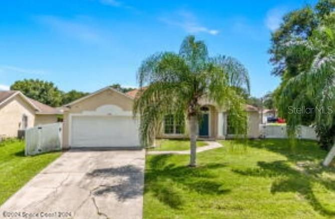 Recently Sold: $425,000 (4 beds, 2 baths, 2083 Square Feet)
