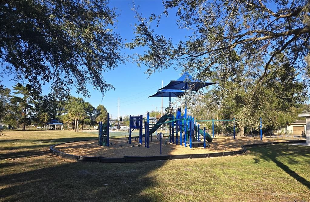 community park 1 minute walk from property