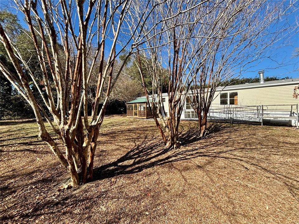 待售: $250,000 (4 贝兹, 2 浴室, 2160 平方英尺)