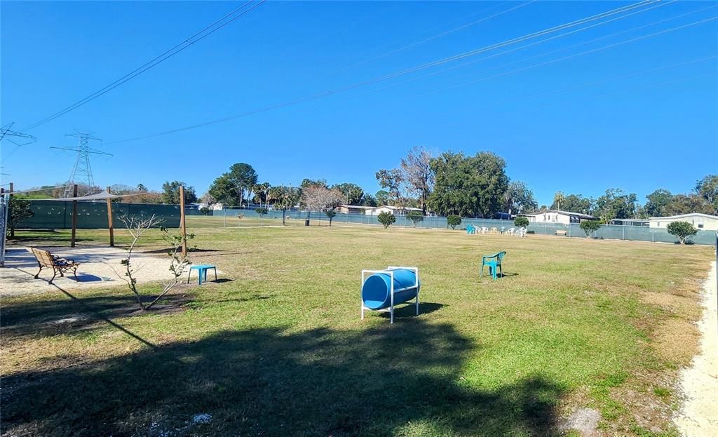 Active With Contract: $172,500 (2 beds, 2 baths, 1144 Square Feet)