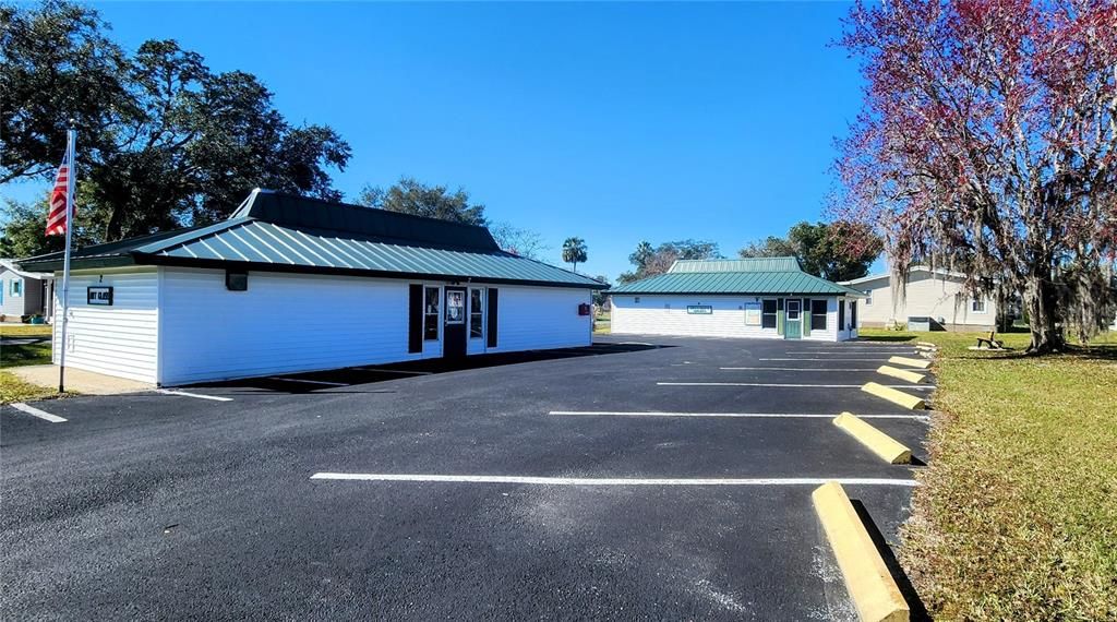 Active With Contract: $172,500 (2 beds, 2 baths, 1144 Square Feet)