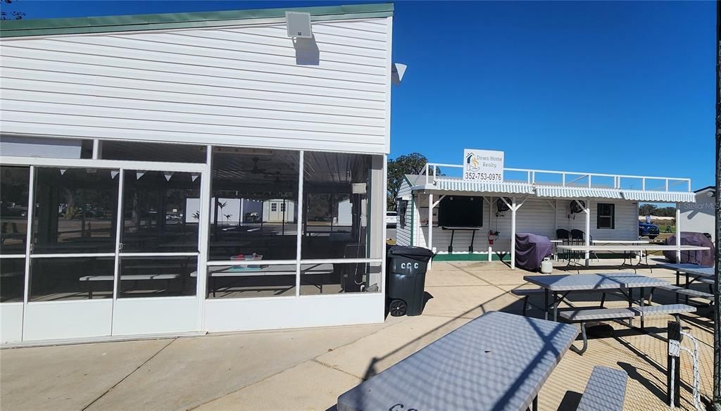 Active With Contract: $172,500 (2 beds, 2 baths, 1144 Square Feet)