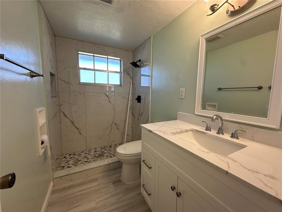 For Rent: $2,695 (3 beds, 2 baths, 1576 Square Feet)