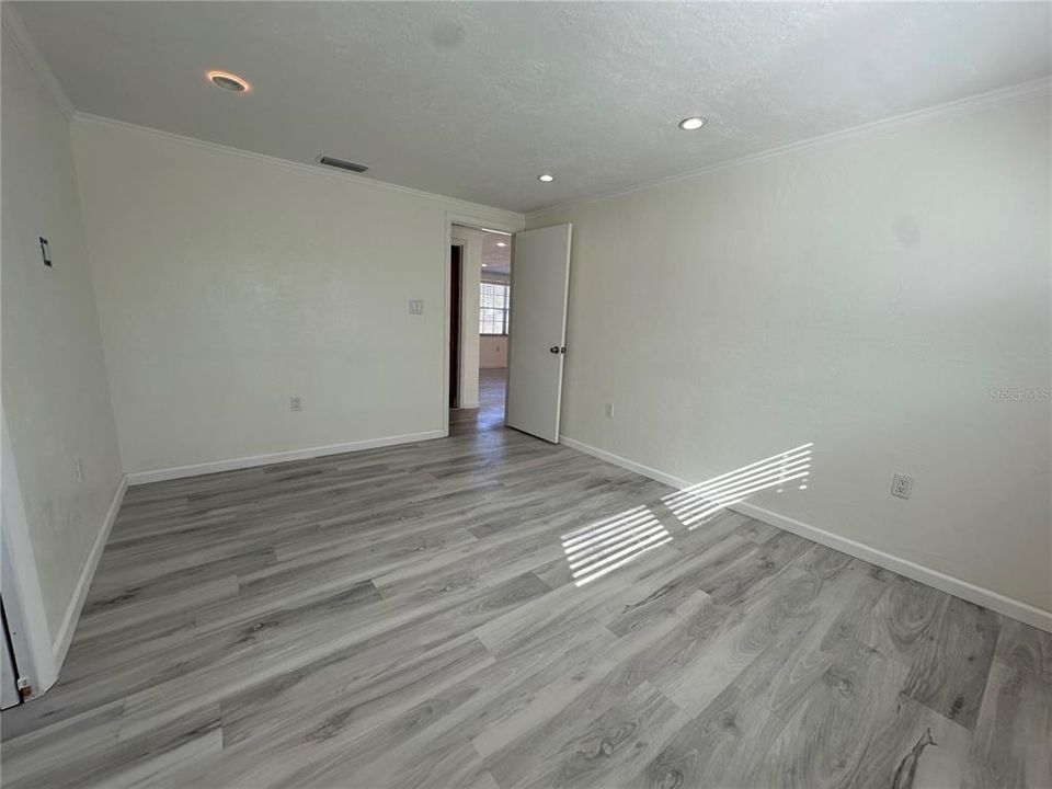 For Rent: $2,695 (3 beds, 2 baths, 1576 Square Feet)