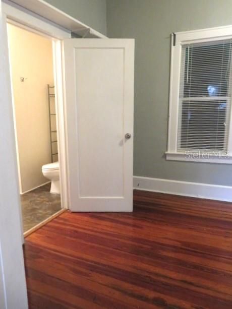 For Rent: $1,300 (1 beds, 1 baths, 660 Square Feet)