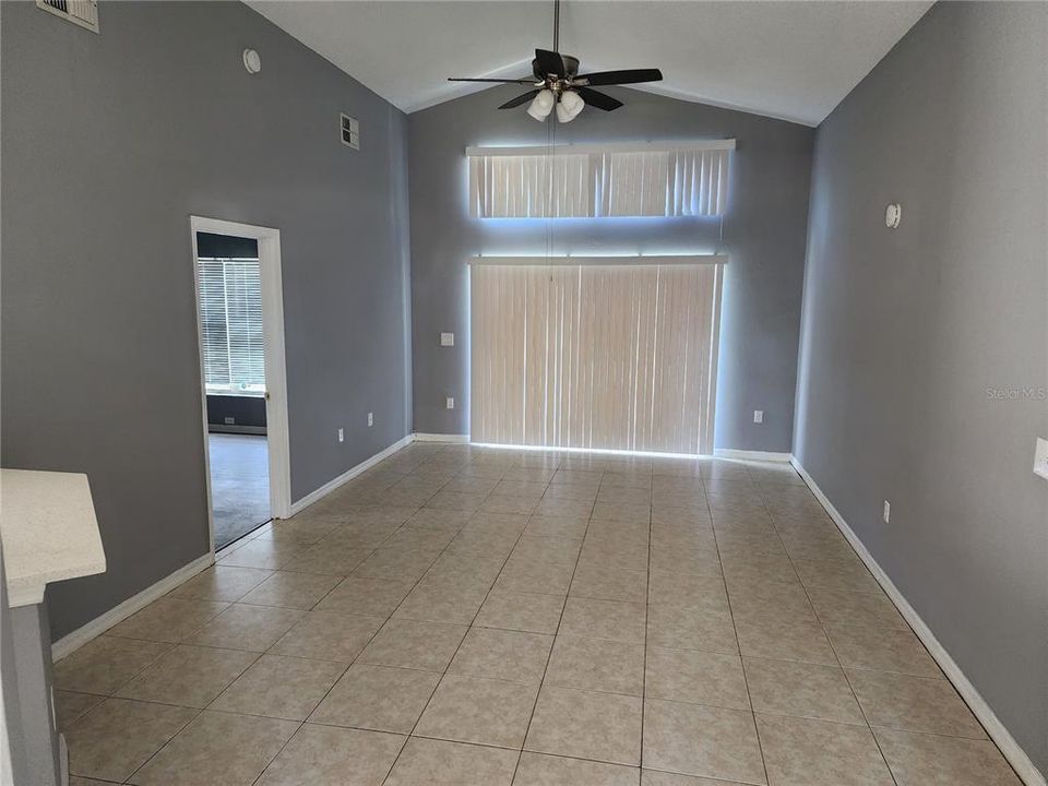 For Rent: $1,850 (3 beds, 2 baths, 1168 Square Feet)