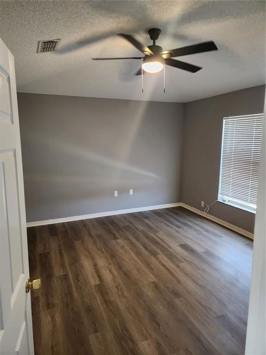 For Rent: $1,850 (3 beds, 2 baths, 1168 Square Feet)