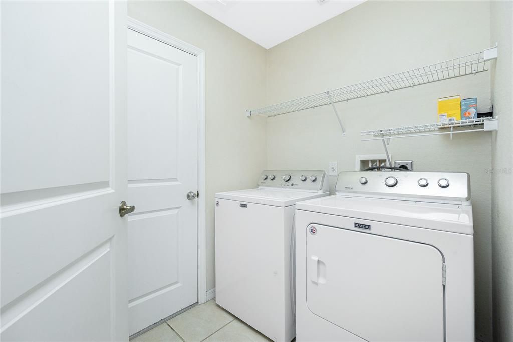 For Sale: $339,000 (3 beds, 2 baths, 1439 Square Feet)