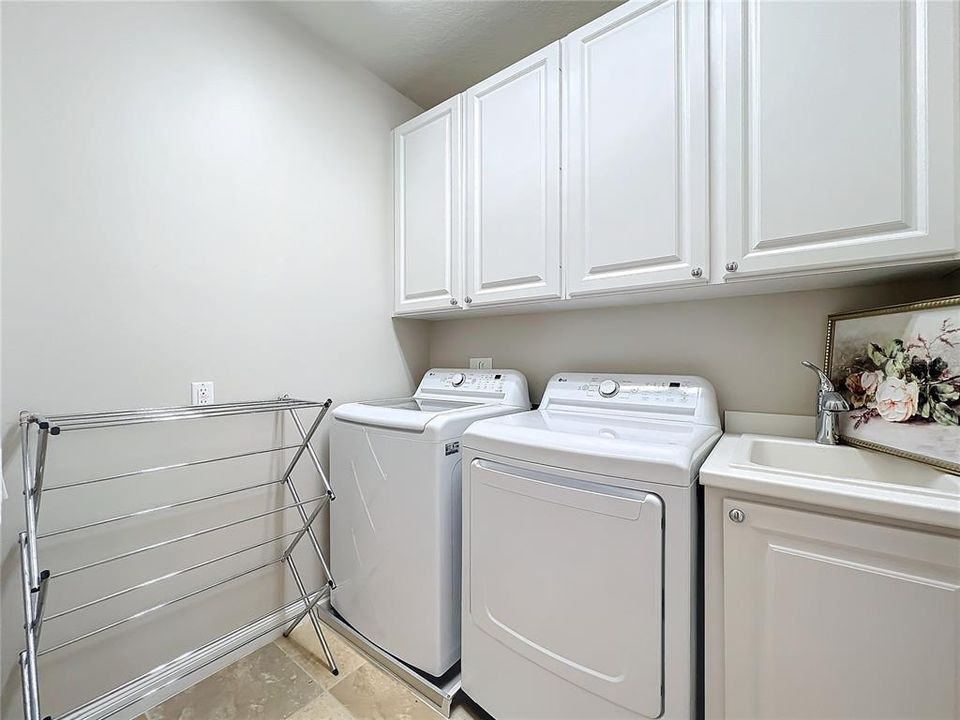 Upstairs Laundry between bedrooms