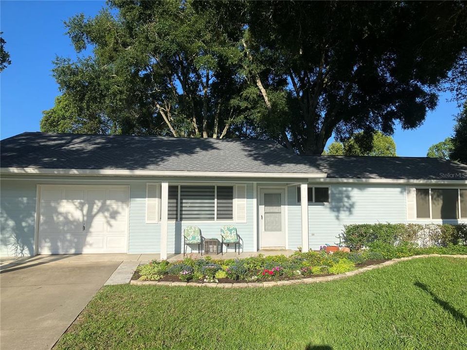 For Sale: $220,888 (2 beds, 2 baths, 1216 Square Feet)