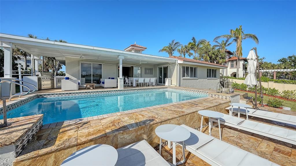 待售: $2,595,000 (3 贝兹, 2 浴室, 1729 平方英尺)