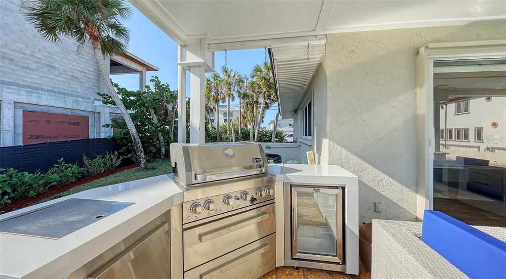 待售: $2,595,000 (3 贝兹, 2 浴室, 1729 平方英尺)