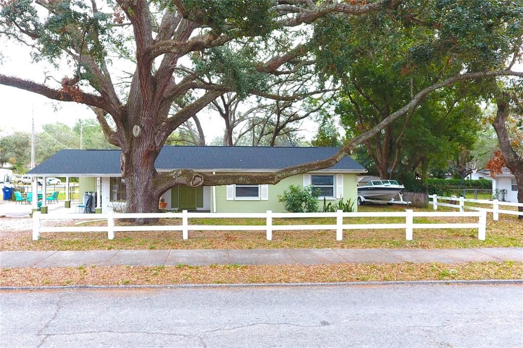 For Sale: $340,000 (3 beds, 2 baths, 1390 Square Feet)