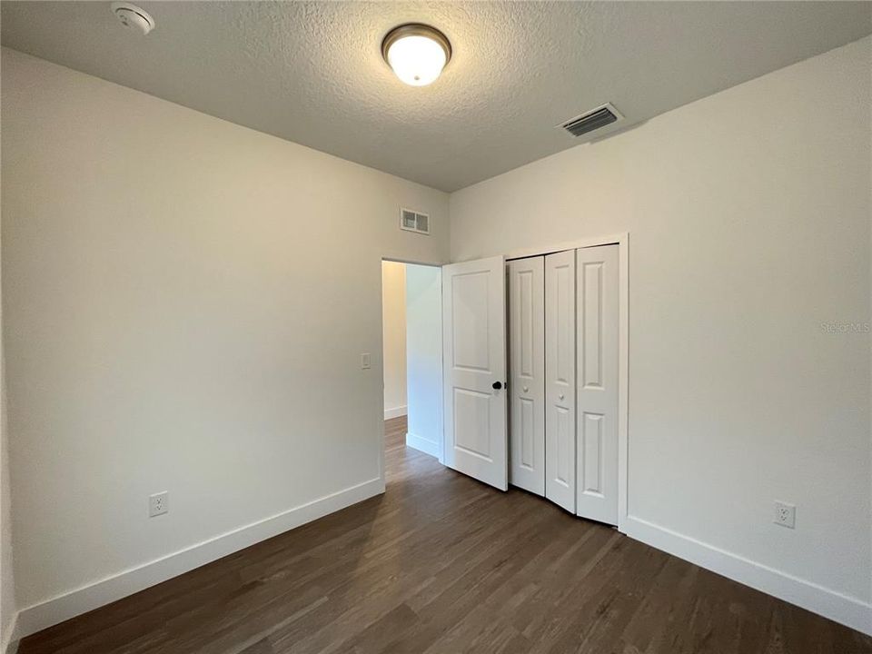 For Rent: $1,874 (4 beds, 2 baths, 1710 Square Feet)