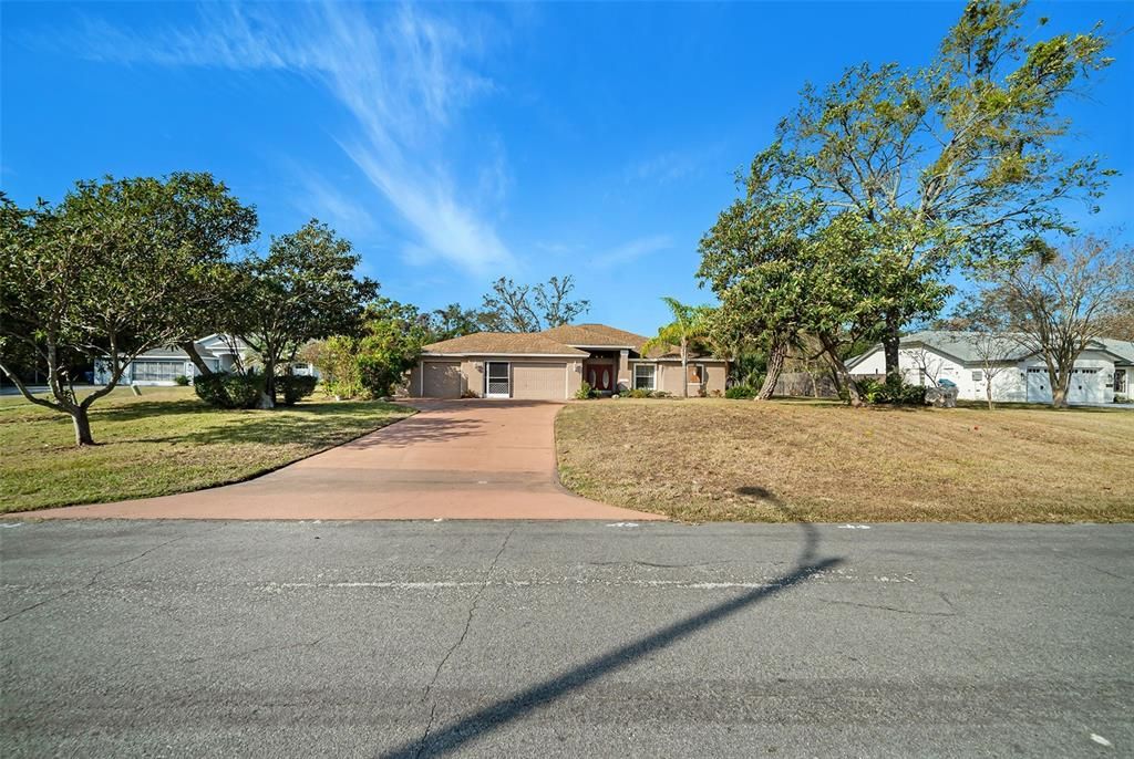 For Sale: $415,000 (3 beds, 2 baths, 1908 Square Feet)