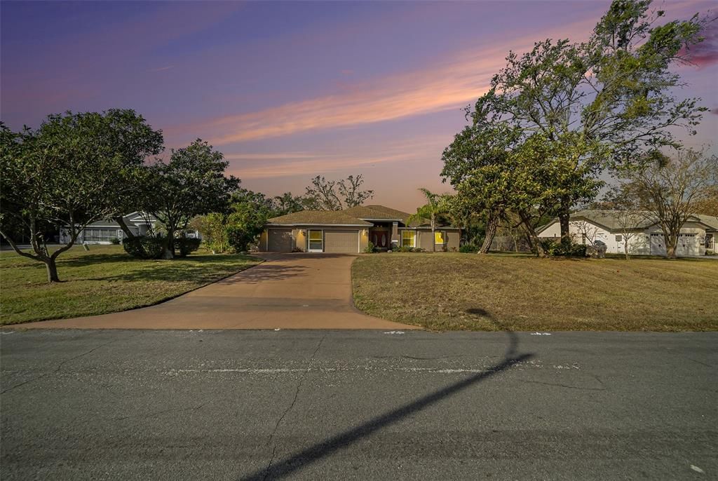 For Sale: $415,000 (3 beds, 2 baths, 1908 Square Feet)