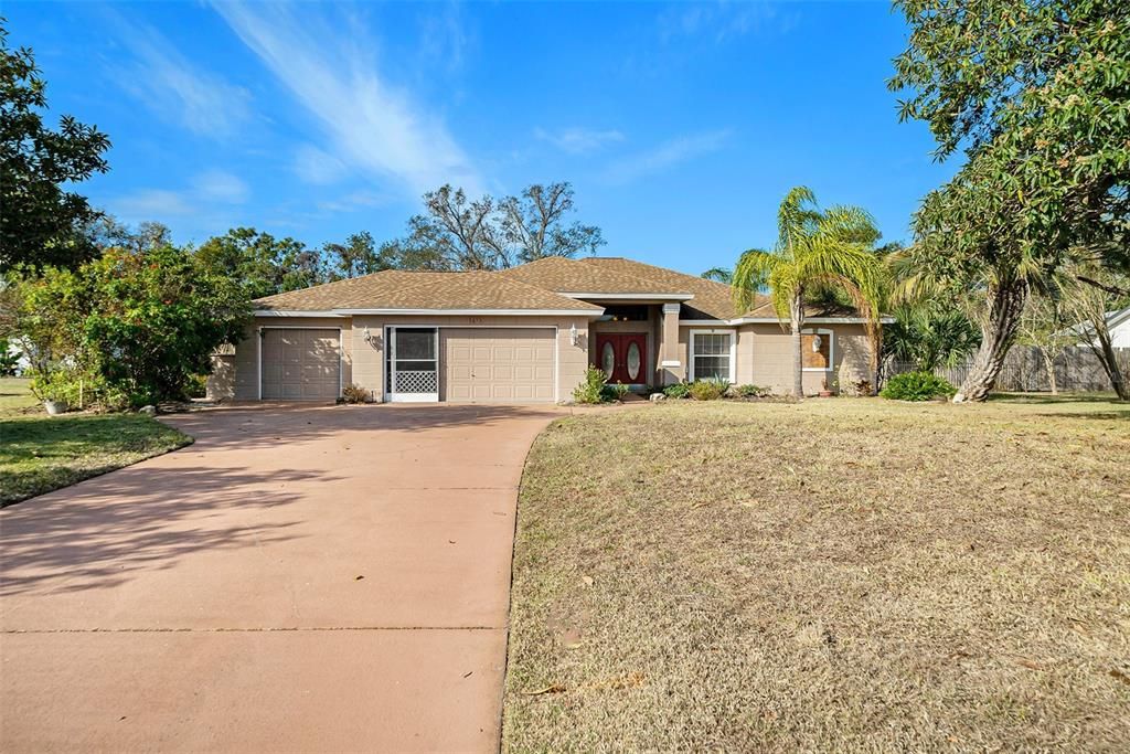 For Sale: $415,000 (3 beds, 2 baths, 1908 Square Feet)