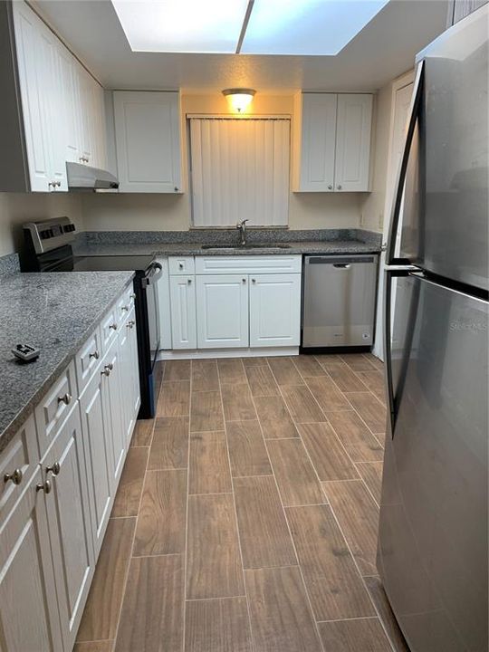 For Rent: $1,550 (2 beds, 2 baths, 905 Square Feet)