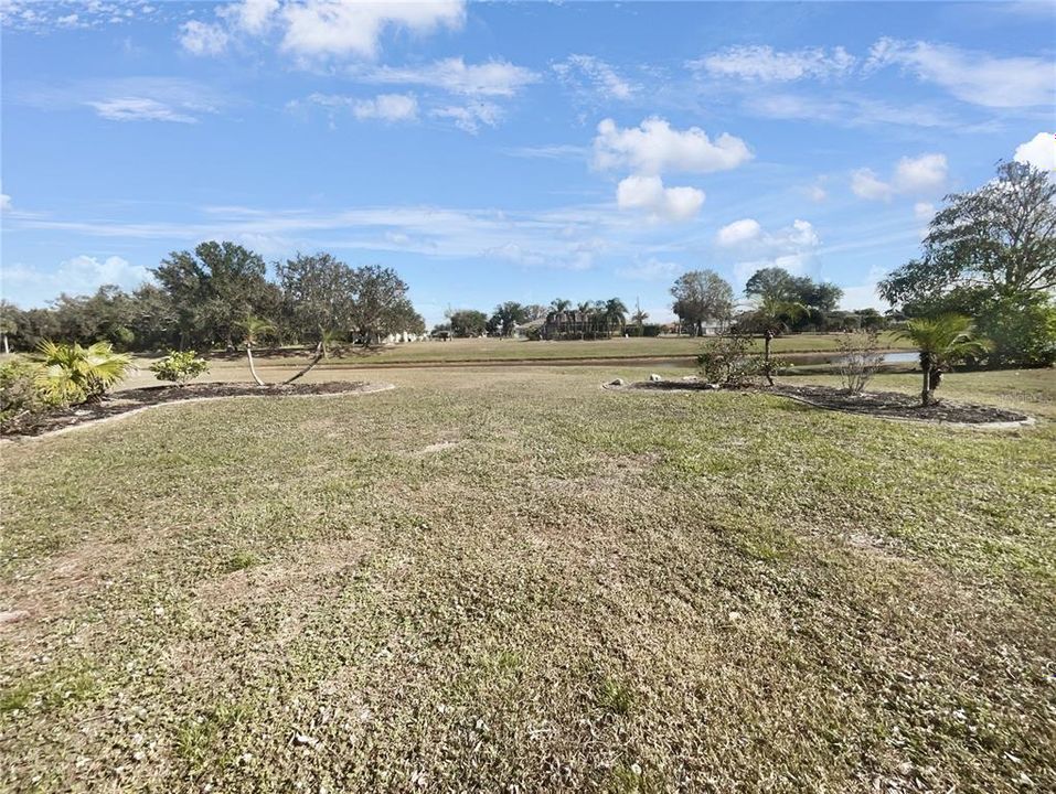 For Sale: $270,000 (3 beds, 2 baths, 1297 Square Feet)