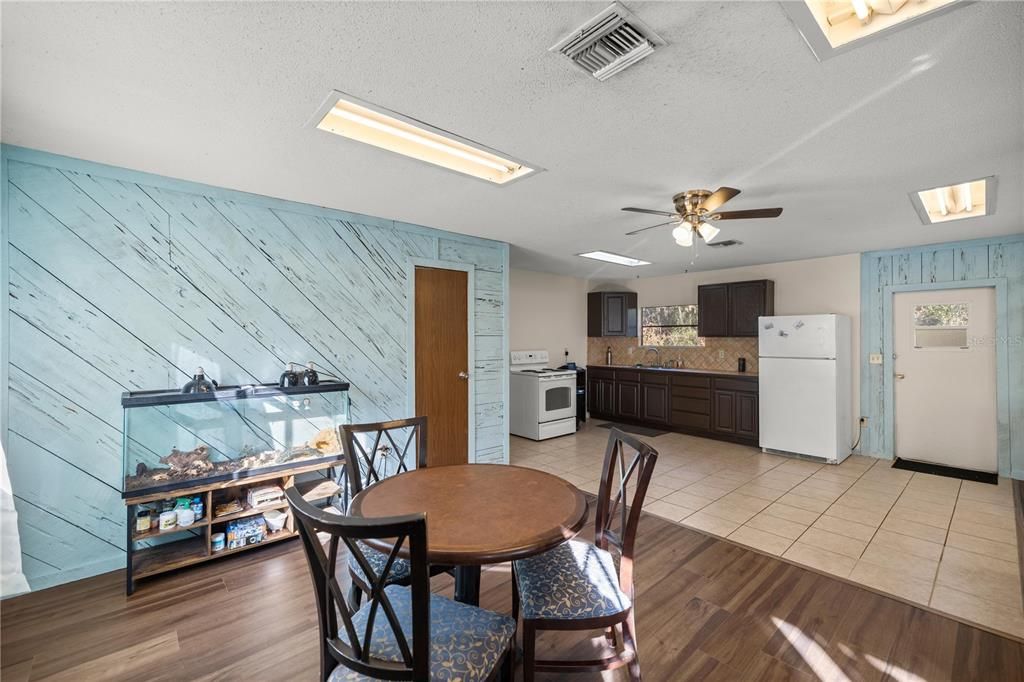 Dining Room/ Kitchen Guest House