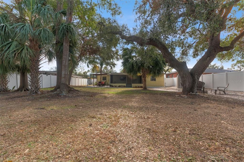 For Sale: $520,000 (3 beds, 2 baths, 1628 Square Feet)