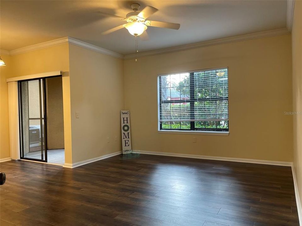 For Rent: $1,650 (1 beds, 1 baths, 756 Square Feet)