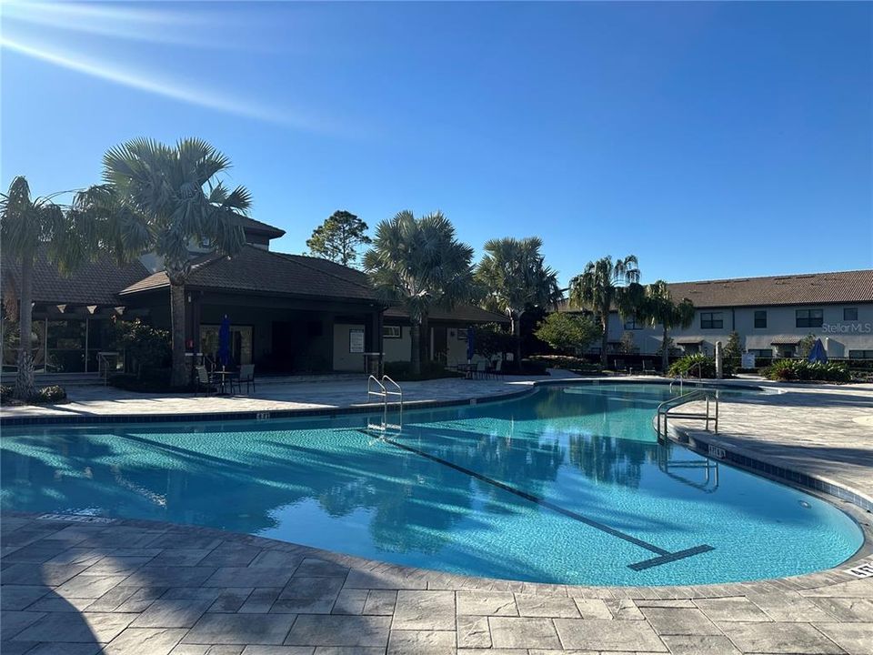 THE VISTAS CLUBHOUSE POOL