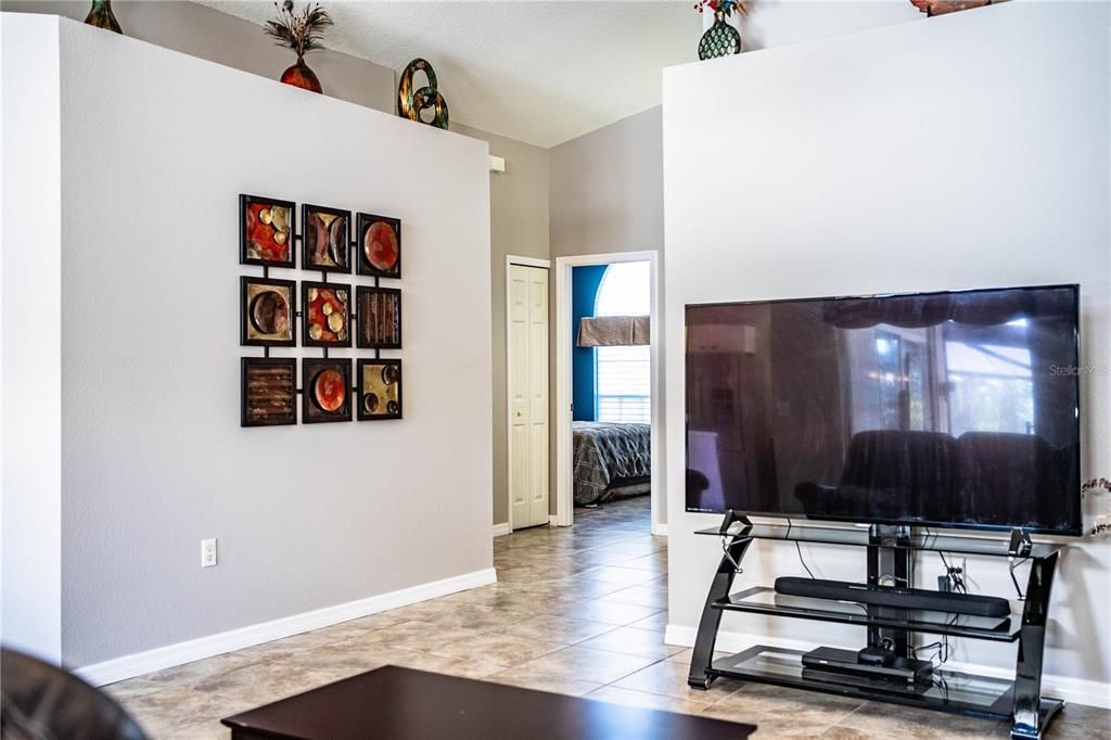 For Sale: $339,900 (3 beds, 2 baths, 1500 Square Feet)