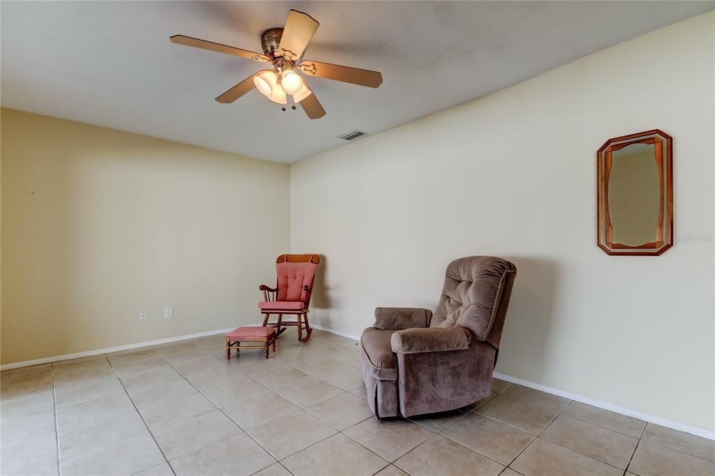 For Sale: $380,000 (2 beds, 2 baths, 1666 Square Feet)