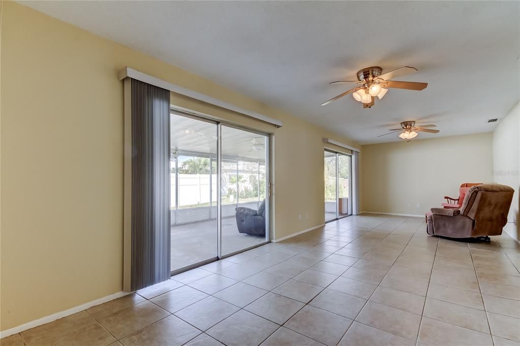 For Sale: $380,000 (2 beds, 2 baths, 1666 Square Feet)