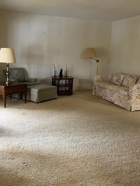 For Sale: $95,000 (2 beds, 1 baths, 986 Square Feet)