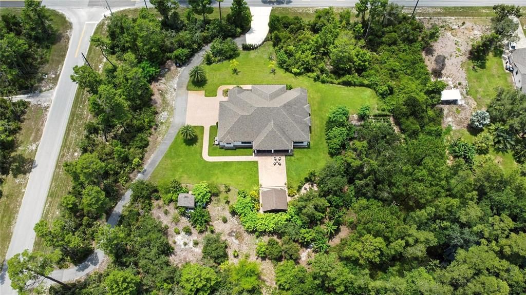 Под контрактом: $1,250,000 (4 спален, 3 ванн, 3151 Квадратных фут)