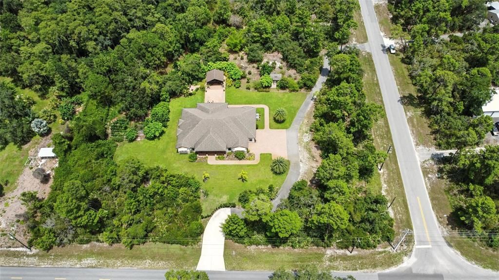 Под контрактом: $1,250,000 (4 спален, 3 ванн, 3151 Квадратных фут)