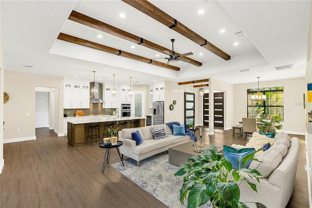 Под контрактом: $1,250,000 (4 спален, 3 ванн, 3151 Квадратных фут)