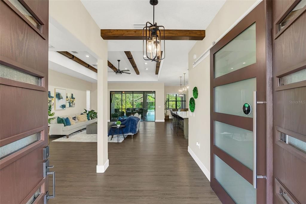 Под контрактом: $1,250,000 (4 спален, 3 ванн, 3151 Квадратных фут)