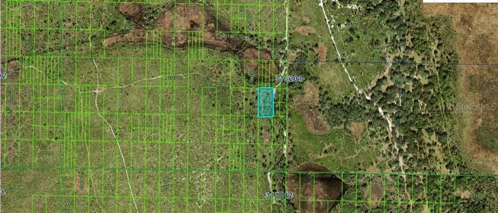 На продажу: $49,000 (1.26 acres)