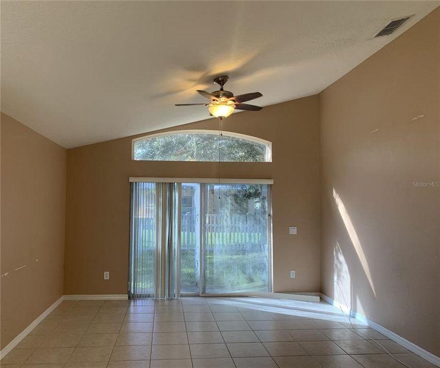 For Rent: $2,500 (4 beds, 2 baths, 2167 Square Feet)