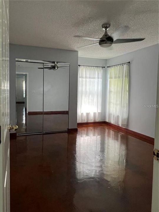 For Rent: $2,275 (3 beds, 2 baths, 1232 Square Feet)