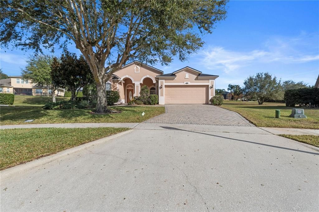 For Sale: $429,000 (4 beds, 2 baths, 2270 Square Feet)