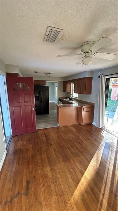 Breakfast Area Attached to kitchen