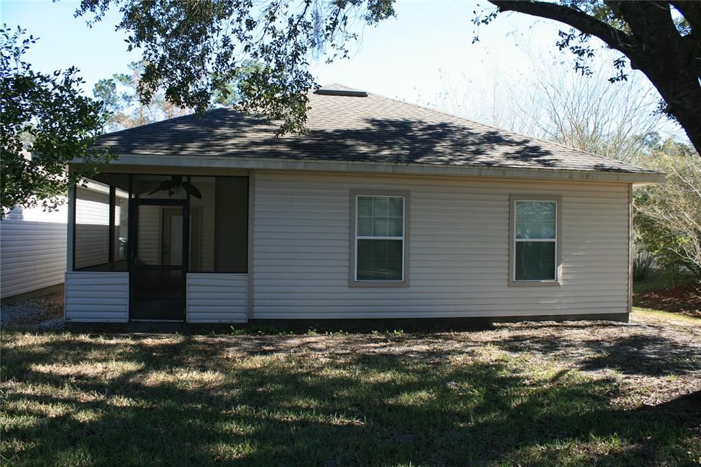 For Sale: $325,000 (3 beds, 2 baths, 1380 Square Feet)