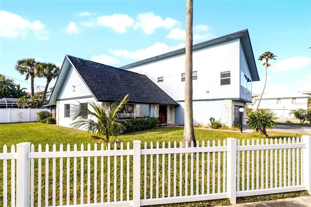 待售: $1,299,999 (3 贝兹, 2 浴室, 2383 平方英尺)