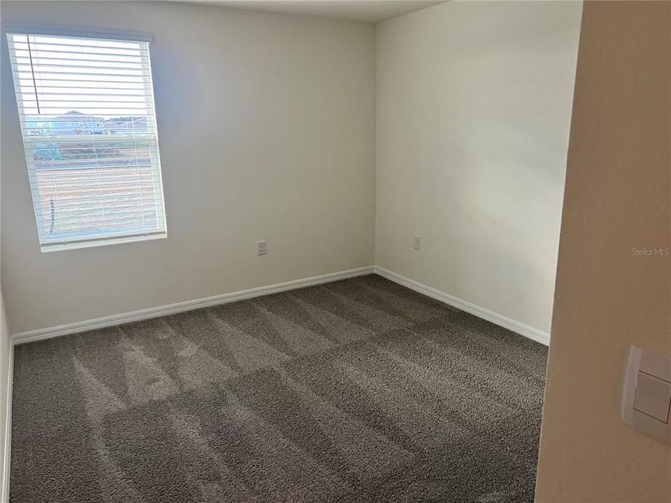 For Rent: $2,300 (3 beds, 2 baths, 1553 Square Feet)