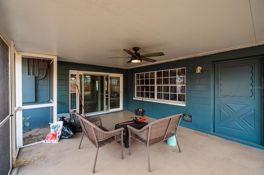 Screened Patio