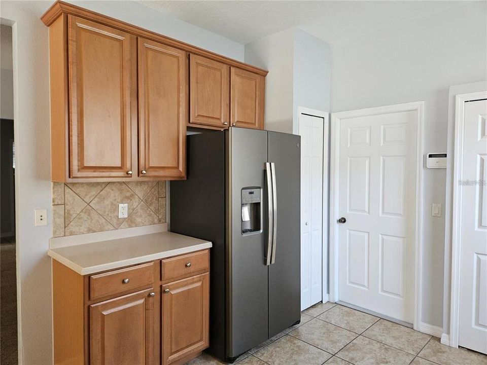 For Rent: $2,300 (3 beds, 2 baths, 1588 Square Feet)