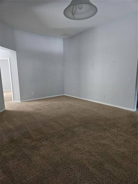 For Rent: $2,300 (3 beds, 2 baths, 1588 Square Feet)