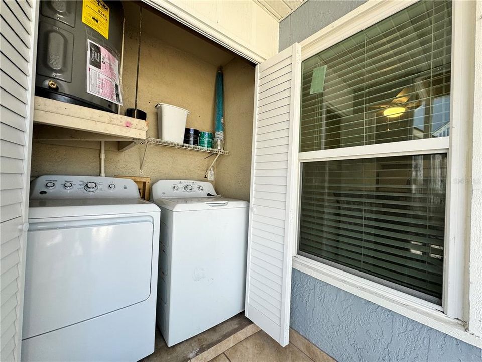 For Rent: $1,700 (2 beds, 2 baths, 912 Square Feet)