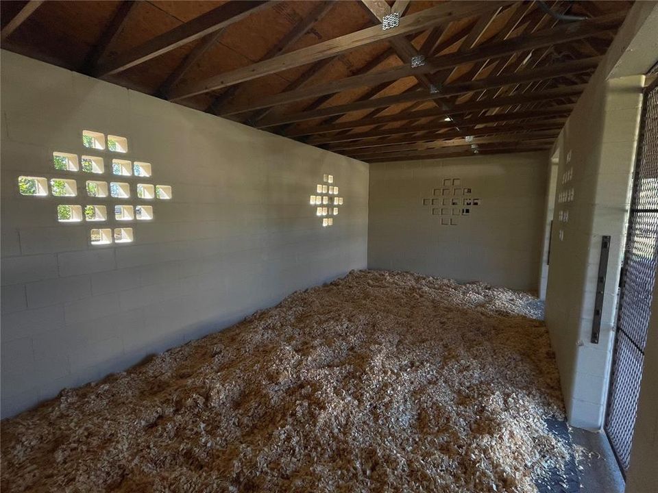 Solid Block Barn, This stall is oversized & could be made into 2 stalls.