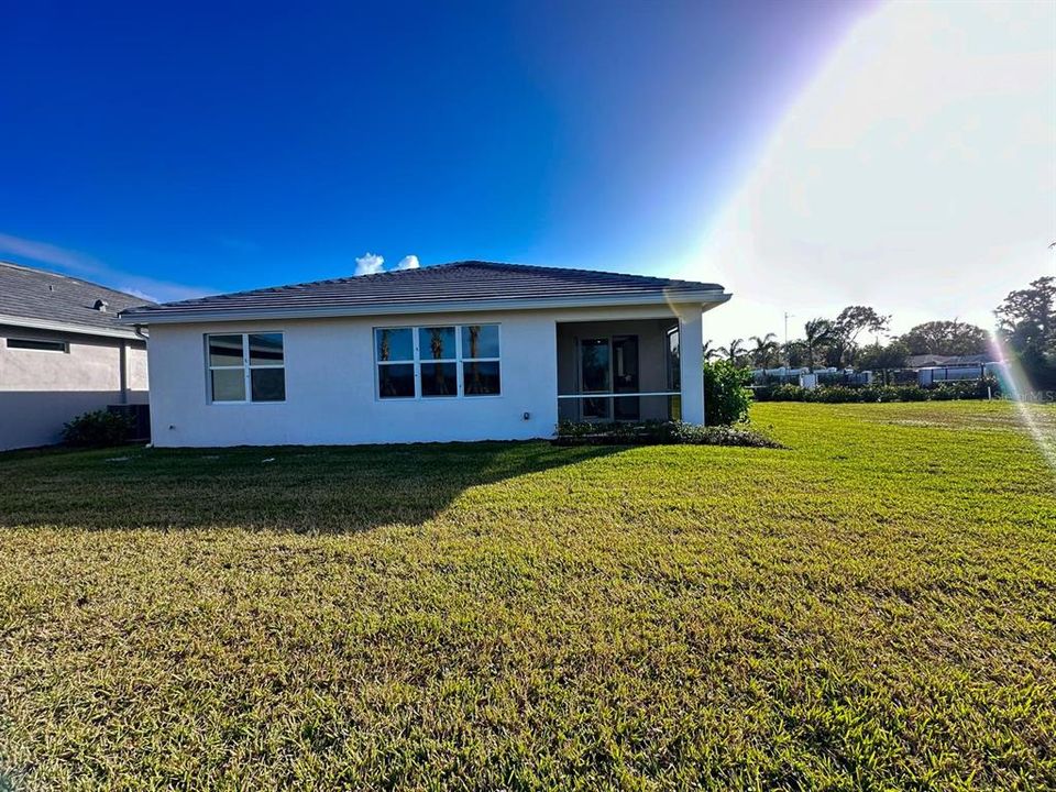 For Sale: $650,000 (4 beds, 2 baths, 1655 Square Feet)